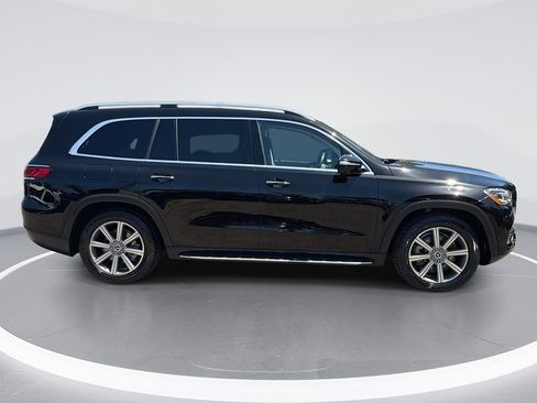 Used 2022 Mercedes-Benz GLS 450 4MATIC image 3