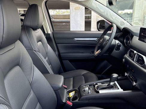 New 2025 MAZDA CX-5 AWD 2.5 S w/ Preferred Package image 9