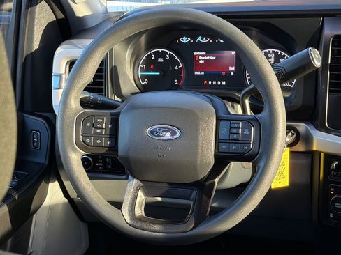 Used 2024 Ford F250 XL w/ XL Chrome Package image 14