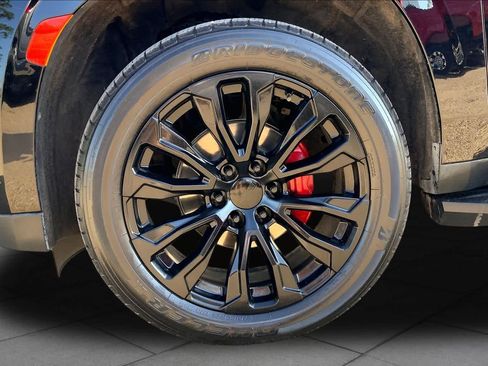 Used 2021 GMC Yukon Denali AWD/4WD image 11