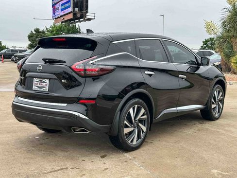 Used 2024 Nissan Murano SL FWD image 3