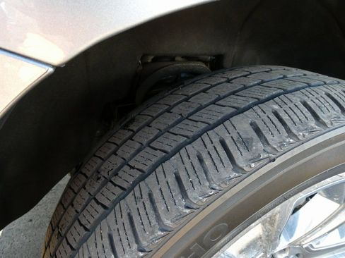 Used 2018 Chevrolet Tahoe LT image 12