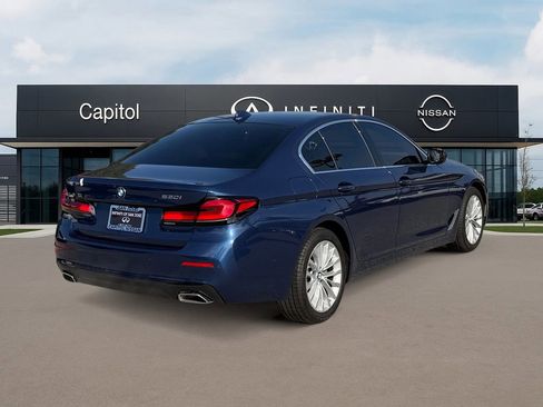 Used 2023 BMW 530i w/ Convenience Package image 5