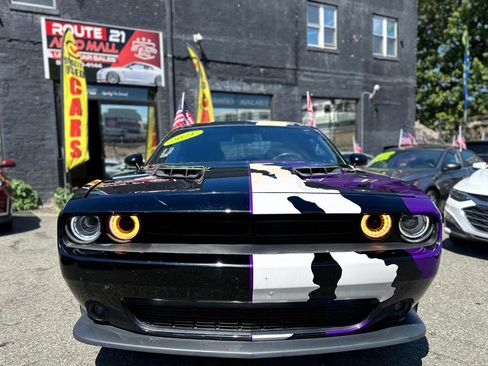 Used 2021 Dodge Challenger SXT w/ Blacktop Package RWD image 2