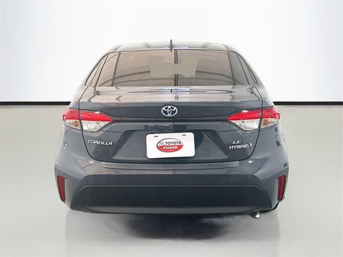 Used 2024 Toyota Corolla LE image 5