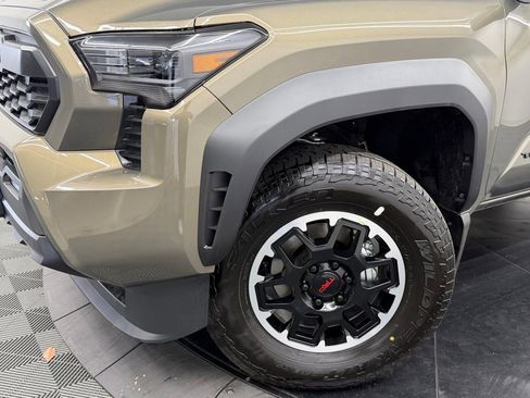 New 2026 Toyota Tacoma TRD Off-Road AWD/4WD image 4