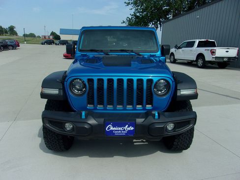 Used 2023 Jeep Wrangler Unlimited Rubicon 4xe w/ Cold Weather Group AWD/4WD image 5