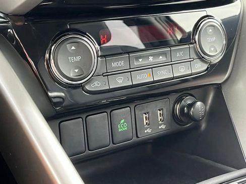 Used 2025 Mitsubishi Eclipse Cross SE image 42