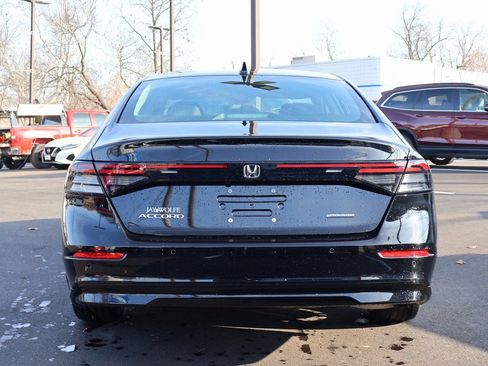 Certified 2025 Honda Accord EX-L image 6