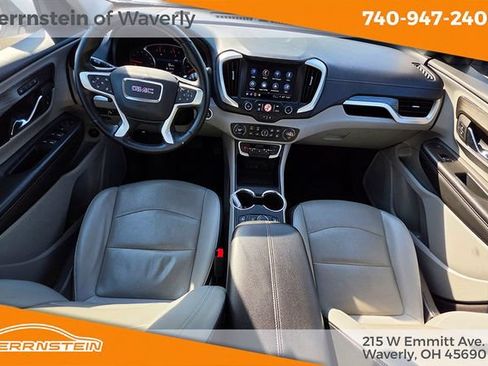 Used 2023 GMC Terrain SLT FWD image 11