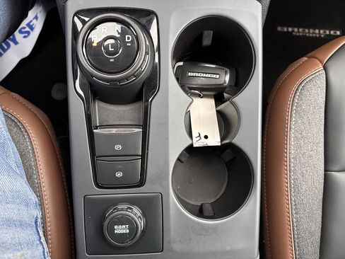 Used 2024 Ford Bronco Sport Outer Banks image 27