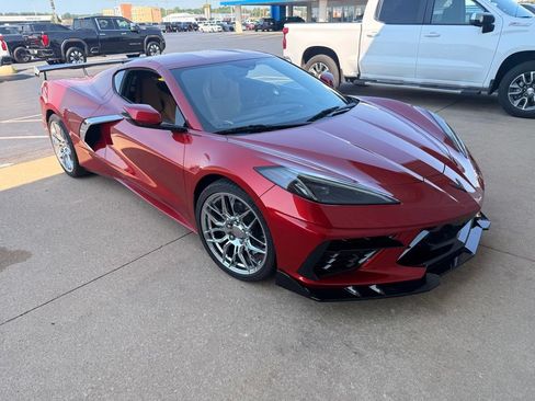 Used 2021 Chevrolet Corvette Stingray Preferred Cpe w/ 2LT RWD image 4