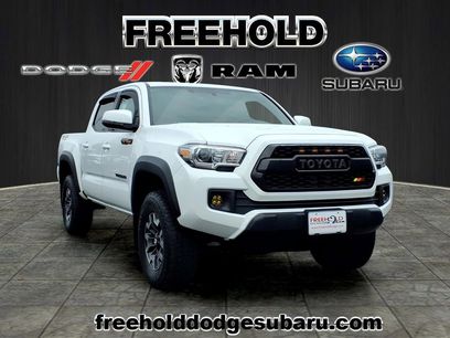 Used 2017 Toyota Tacoma TRD Off-Road w/ Tow Package (A/T)