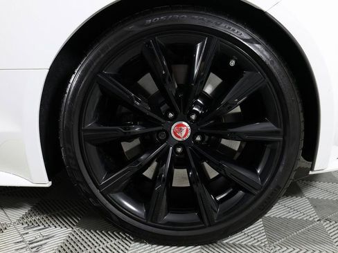 Used 2023 Jaguar F-TYPE R image 49