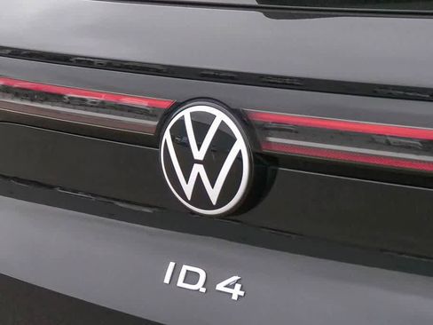 Used 2022 Volkswagen ID.4 Pro S RWD image 11