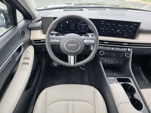 Used 2024 Hyundai Sonata Limited image 13