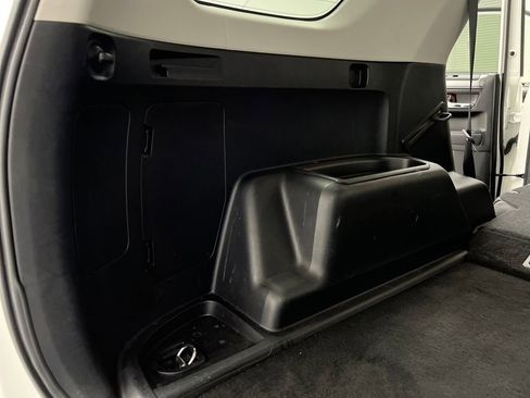 Used 2021 Toyota 4Runner SR5 Premium image 32