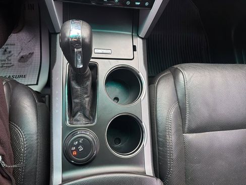 Used 2013 Ford Explorer Limited image 26