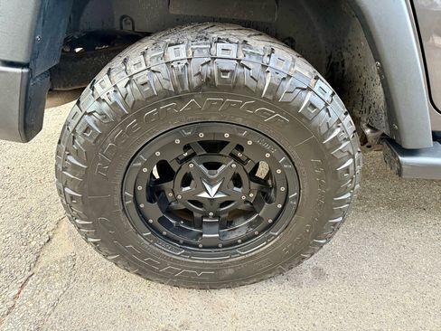 Used 2016 Jeep Wrangler Unlimited Sport w/ Quick Order Package 24S image 12