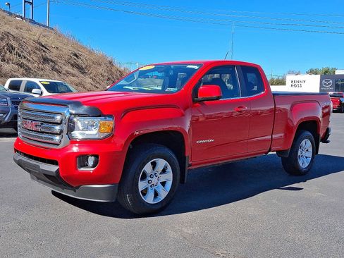 Used 2017 GMC Canyon SLE w/ SLE Convenience Package image 3