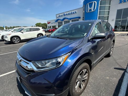 Used 2017 Honda CR-V LX image 6