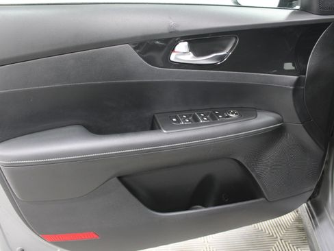 Used 2024 Kia Forte GT-Line image 6