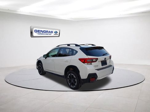 Used 2023 Subaru Crosstrek 2.0i Premium image 5
