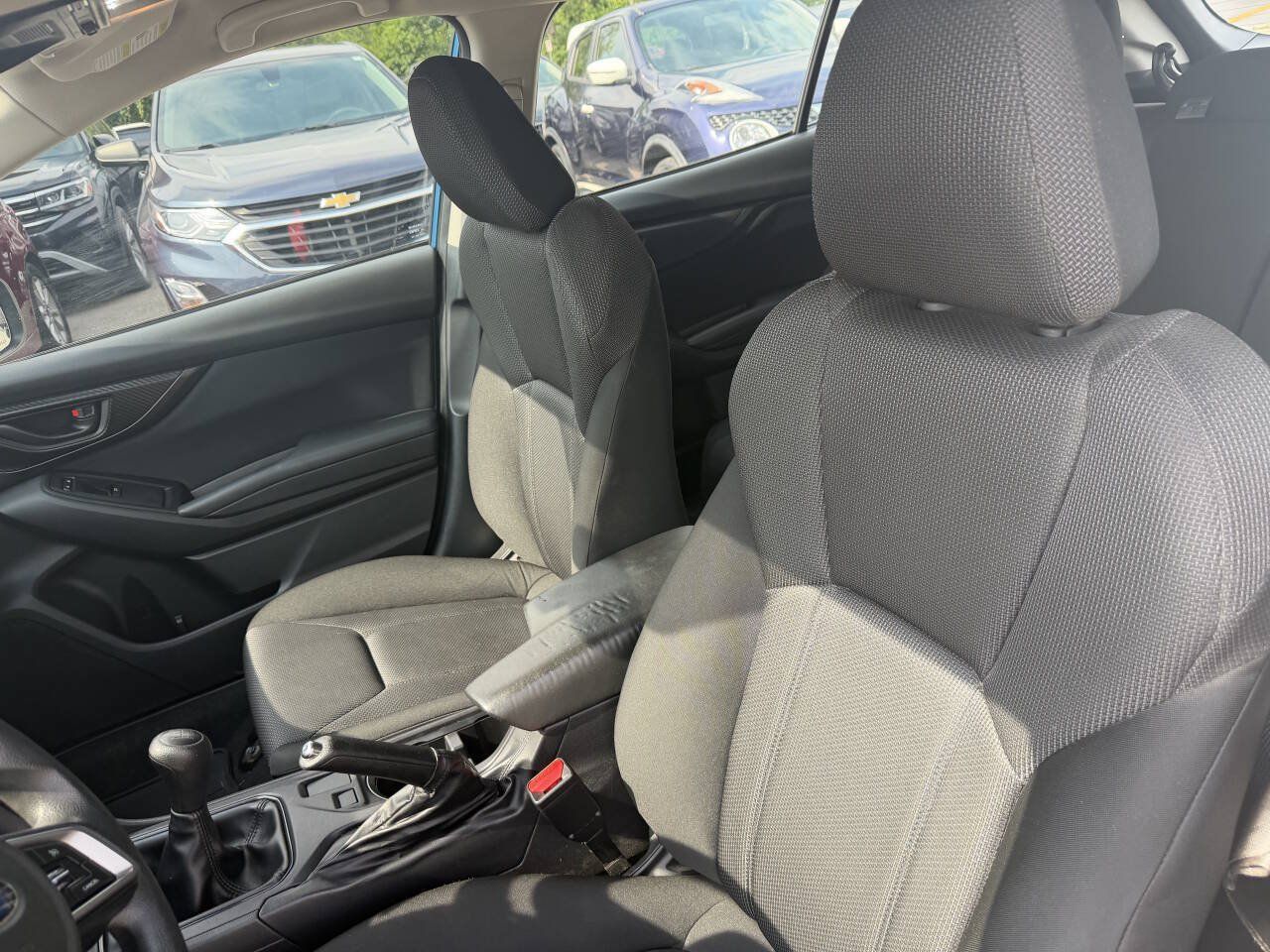 Used 2017 Subaru Impreza 2.0i AWD/4WD image 5