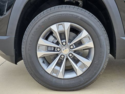 New 2026 Chevrolet Equinox LT w/ Safety and Technology Package FWD image 13
