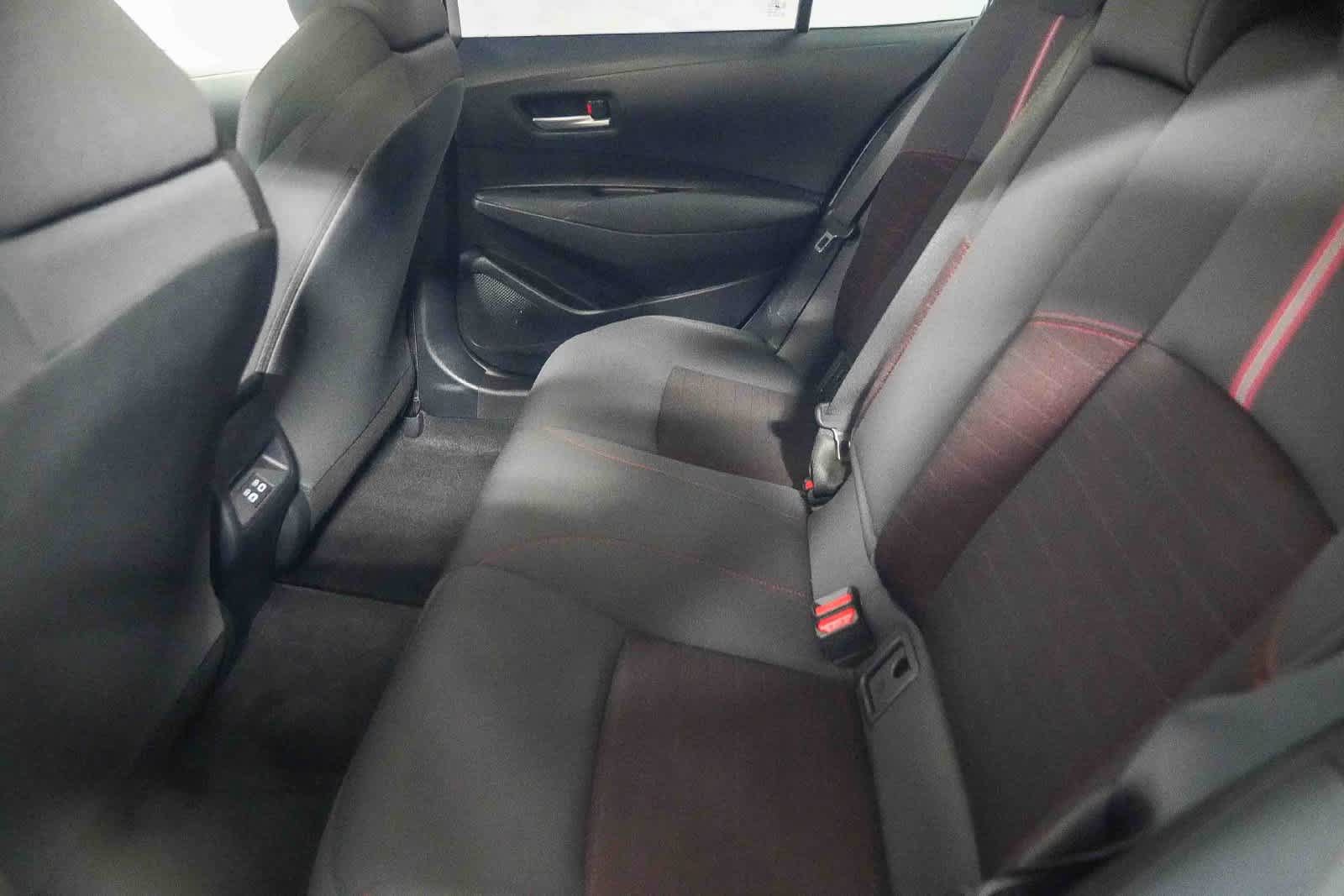 Certified 2026 Toyota Corolla SE w/ SE Package FWD image 18