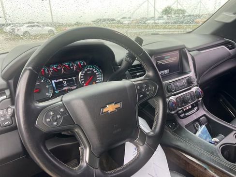 Used 2018 Chevrolet Tahoe LT w/ Z71 Midnight Edition image 6
