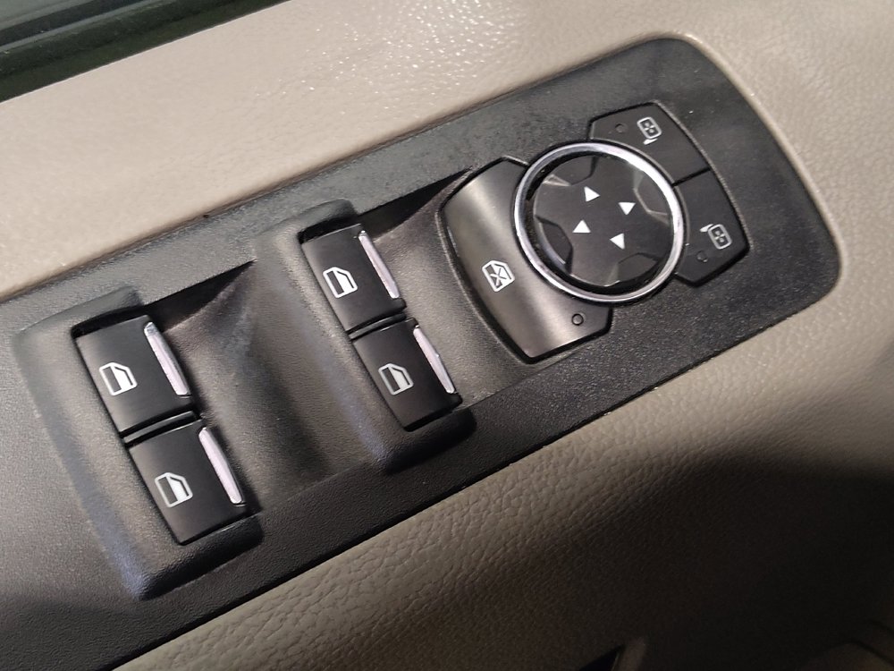 Used 2016 Ford F150 XLT RWD image 27