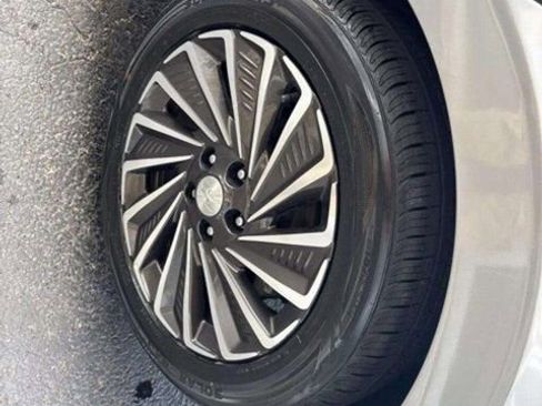 Used 2023 Hyundai Sonata SEL image 15