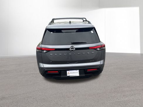 New 2026 Nissan Pathfinder SV AWD/4WD image 32