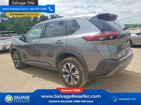 Used 2022 Nissan Rogue SV image 3
