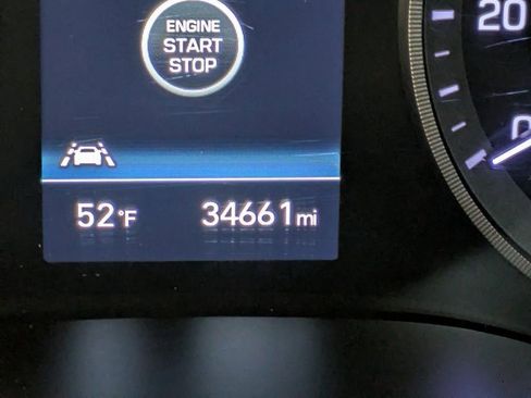 Used 2019 Hyundai Tucson Ultimate w/ Cargo Package image 16