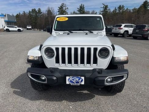 Used 2020 Jeep Wrangler Unlimited Sahara AWD/4WD image 2