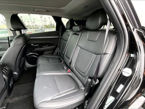 Certified 2023 Hyundai Tucson Limited AWD/4WD image 15