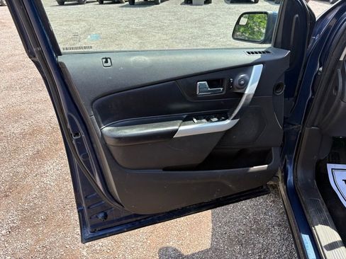 Used 2012 Ford Edge SEL FWD image 9
