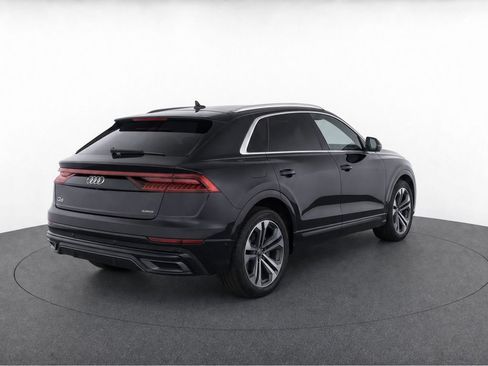 Used 2020 Audi Q8 Premium Plus AWD/4WD image 3