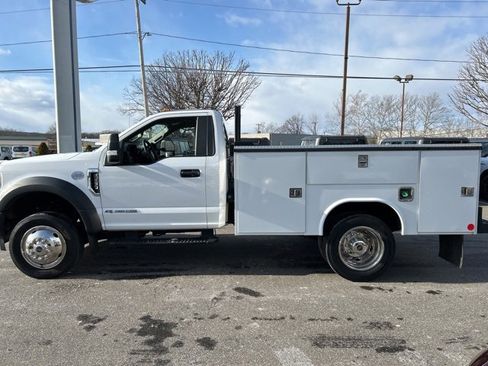 Used 2019 Ford F550 4x4 Regular Cab Super Duty image 4