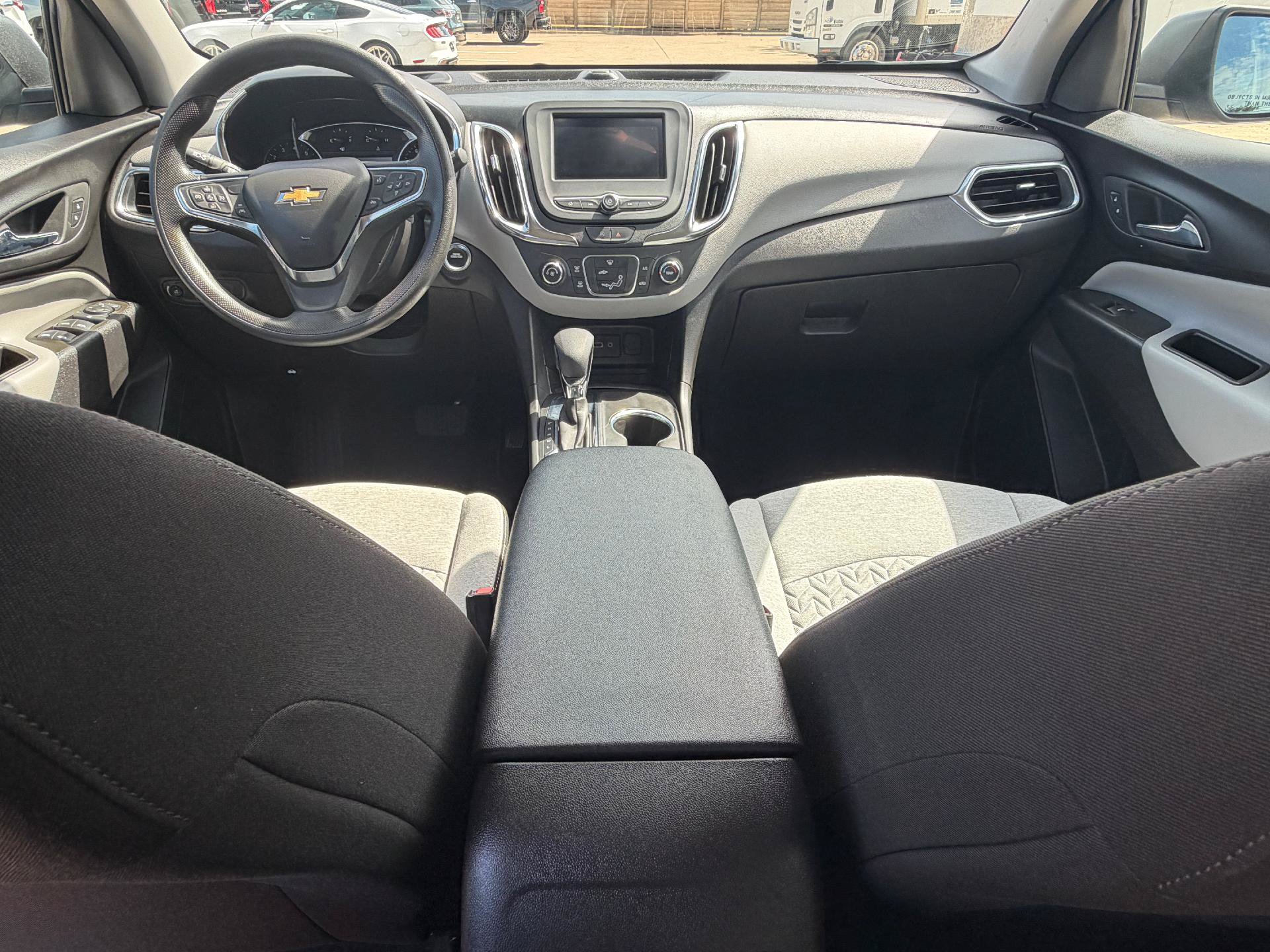 Used 2023 Chevrolet Equinox LS w/ LS Convenience Package FWD image 22