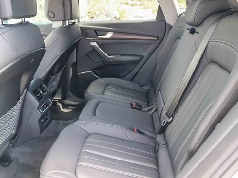 Certified 2023 Audi Q5 Premium w/ Convenience Package AWD/4WD image 19