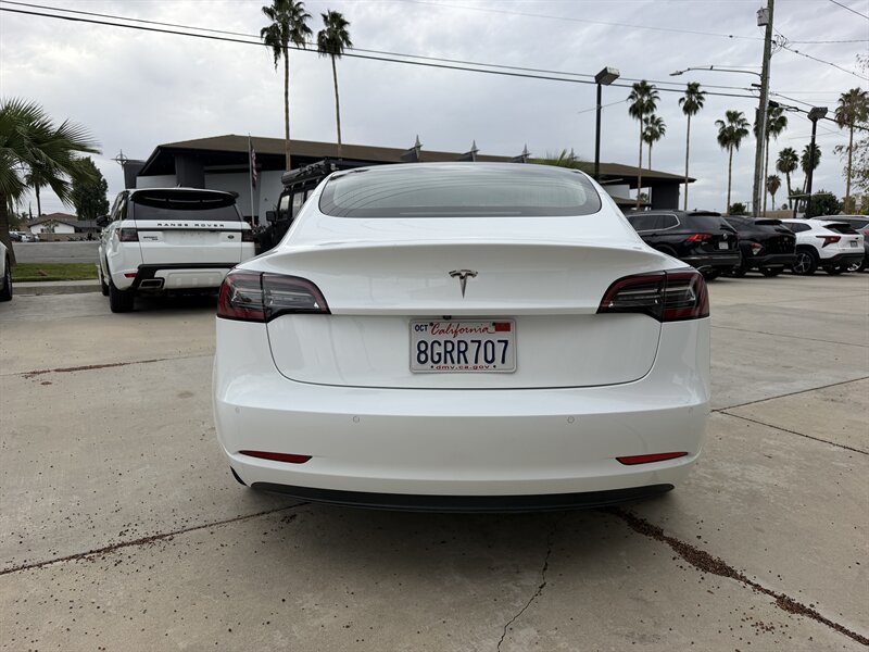 Used 2018 Tesla Model 3 Long Range AWD/4WD image 4