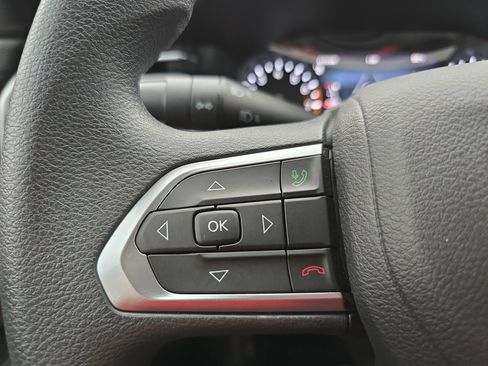 Used 2024 Jeep Compass Sport AWD/4WD image 16
