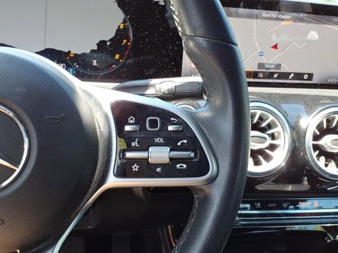 Used 2019 Mercedes-Benz A 220 4MATIC image 16