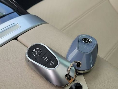 Used 2024 Mercedes-Benz C 300 Sedan image 28