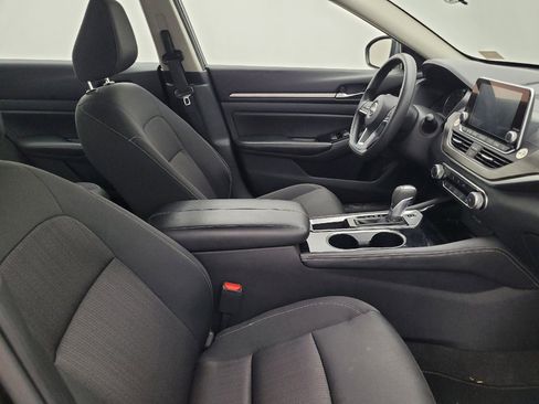 Used 2023 Nissan Altima 2.5 SV image 21