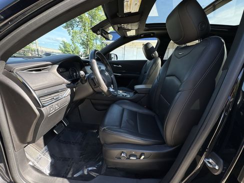 Used 2019 Cadillac XT4 Sport AWD/4WD image 17