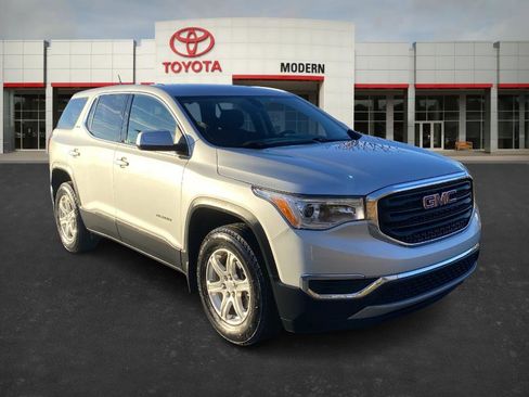 Used 2019 GMC Acadia SLE image 3